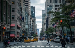 Wall Street - Pexels - Nout Gons